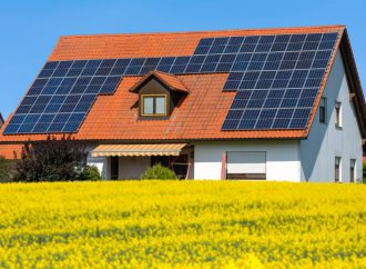 Bezpieczeństwo i utrzymanie instalacji fotowoltaicznych: Jak dbać o swoje panele słoneczne?